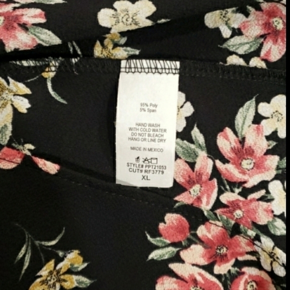 Perfect Peach Floral Print Long Sleeve Blouse - Picture 5 of 6